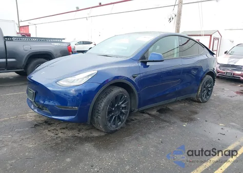 2022 Tesla Model Y Long Range Dual Motor All-Wheel Drive из США, поврежденный, VIN 7SAYGDEE3NF386600